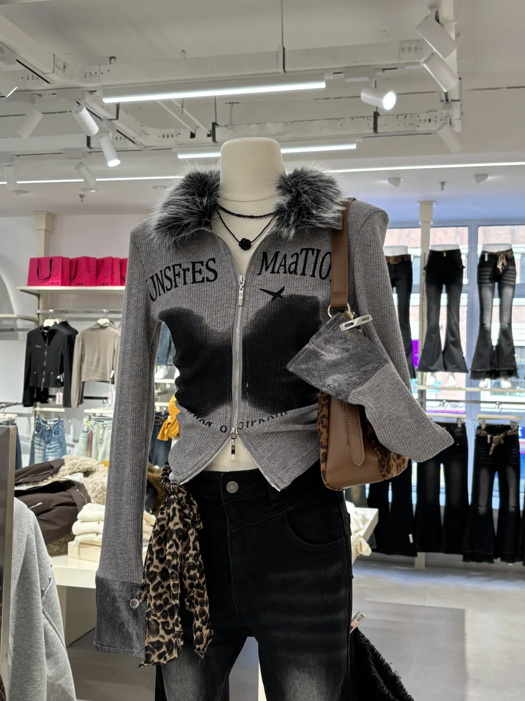 秋冬辣妹穿搭 闭眼入🫶