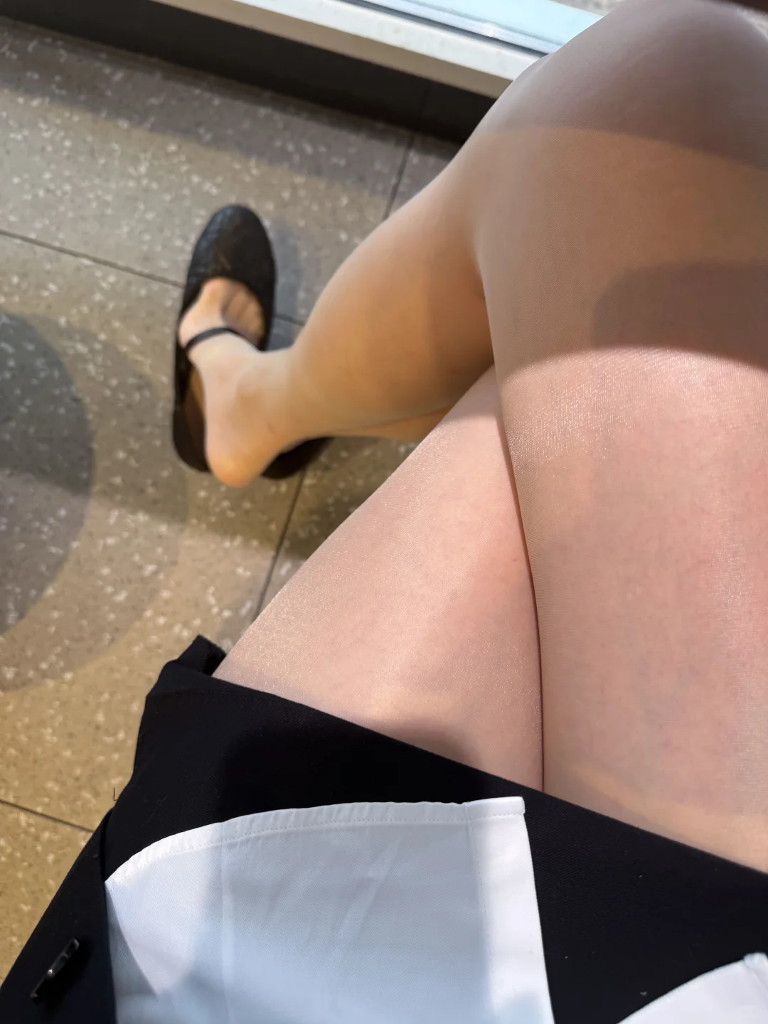 今日职场西装丝袜穿搭｜