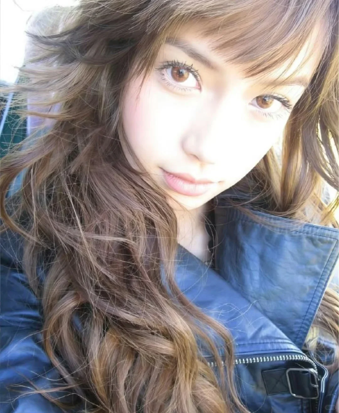 早期ab简直混血芭比野生建模脸天花板!