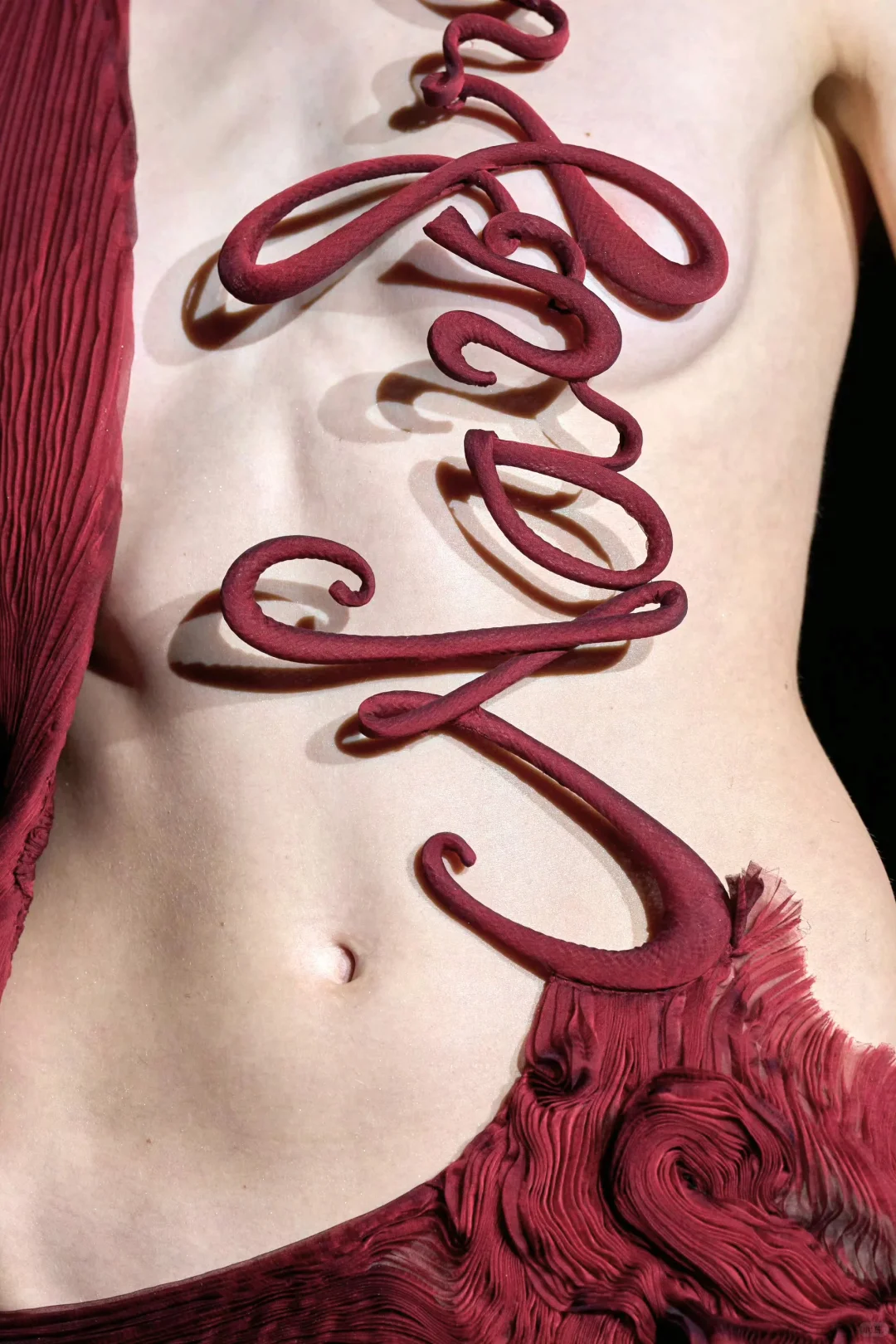 “情诗”｜Jean Paul Gaultier SS 2025