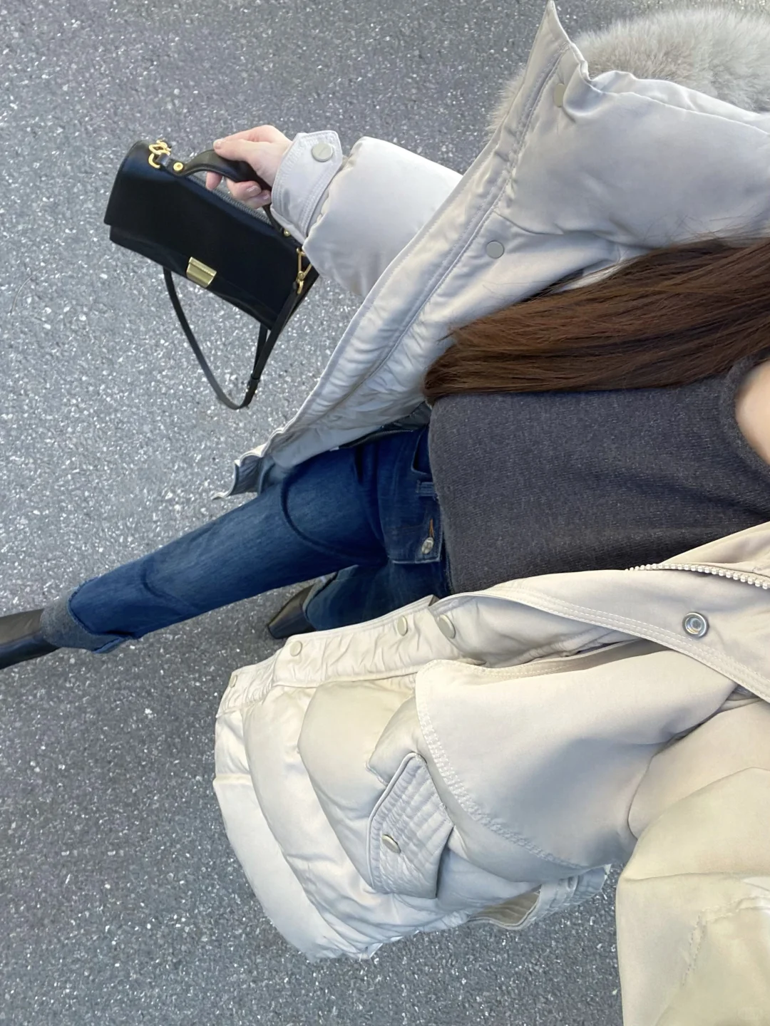 降温啦！不露腿保命羽绒服穿搭安排！