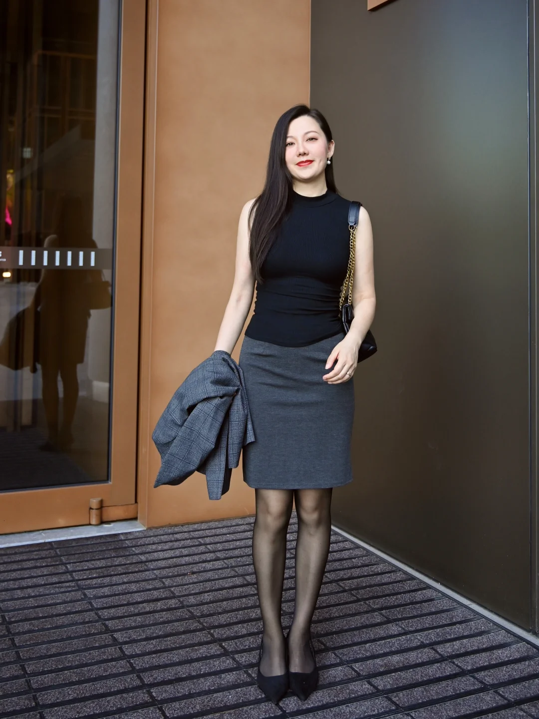 阿姨的年纪，姐姐的身材