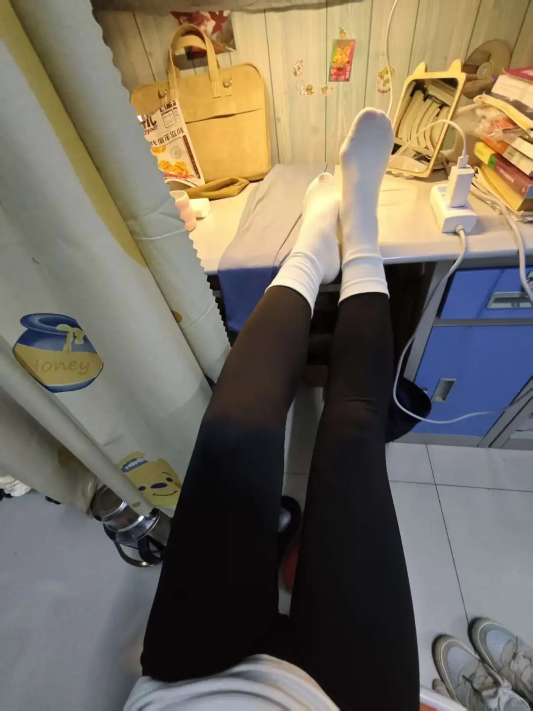 冬天打底裤怎么选，瑜伽裤也不是不行😍