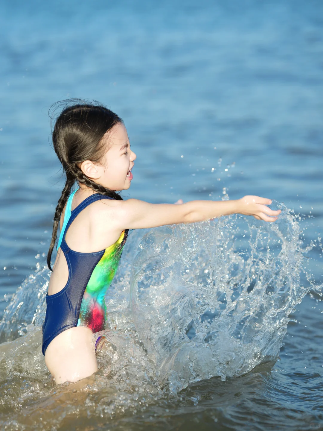 走，一起给大海点「颜色」瞧瞧！