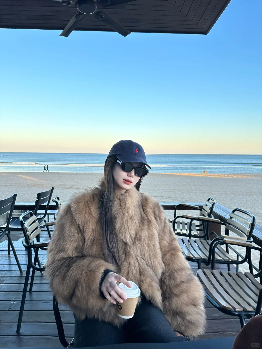 170 125斤微胖穿搭｜冬天的海边咖啡☕️