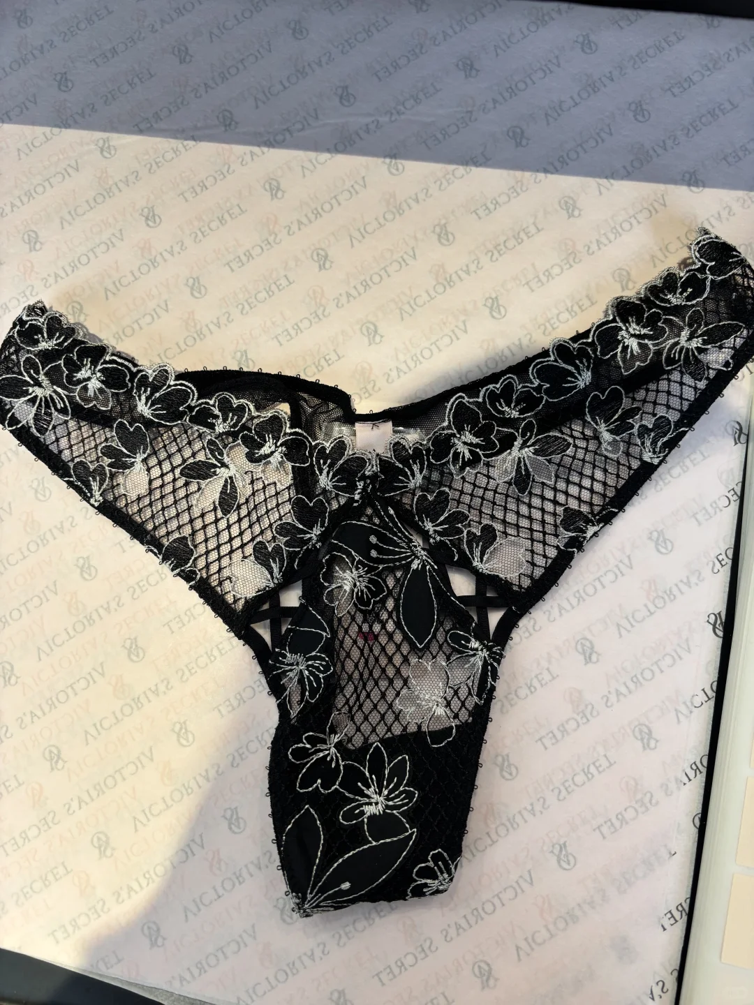 被维密内裤惊艳到了！！！