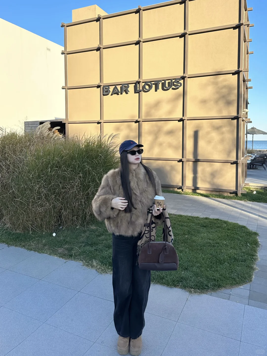 170 125斤微胖穿搭｜冬天的海边咖啡☕️