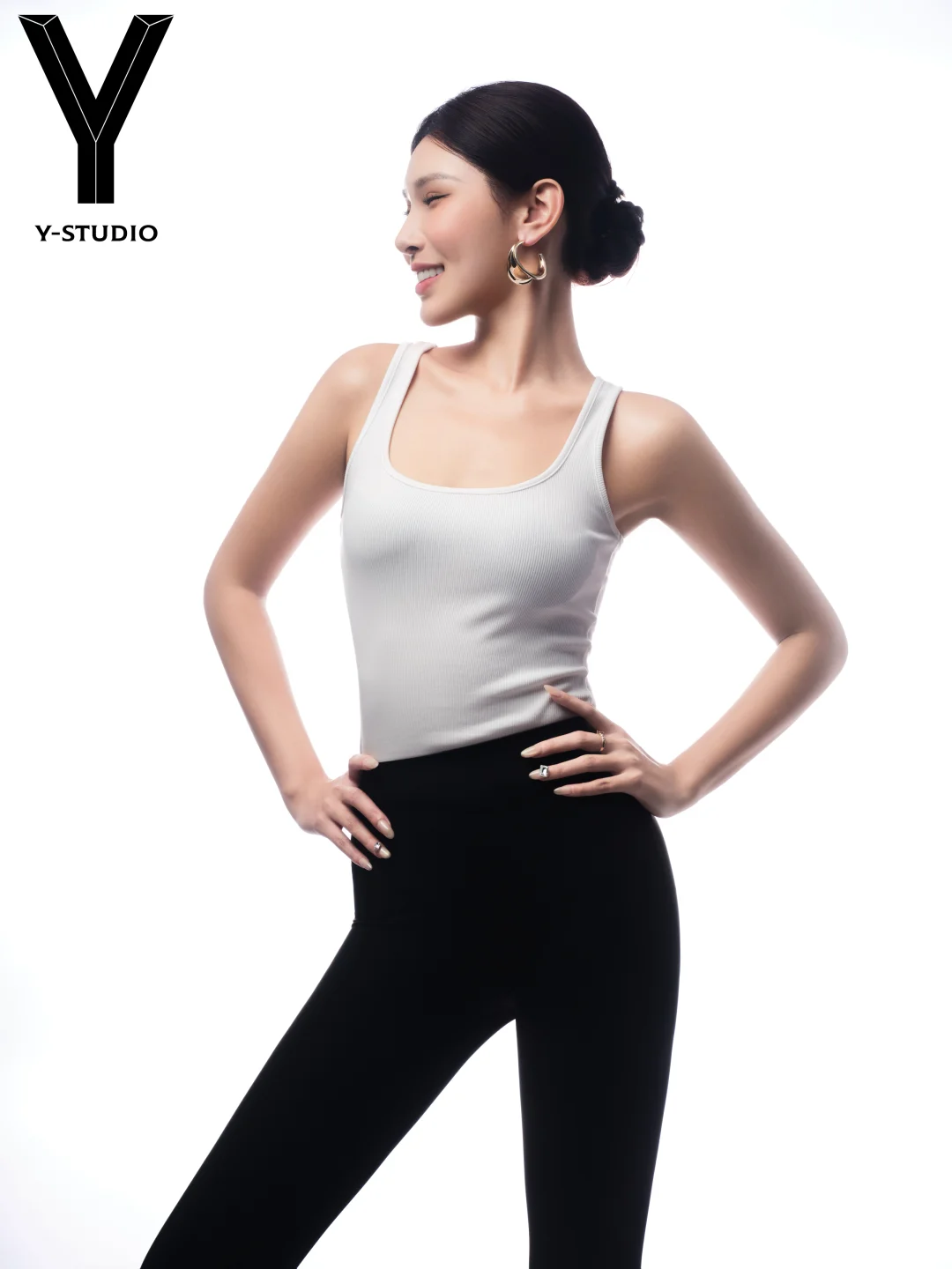 🖤黑白极简杀疯了🔞这样穿瑜伽裤太撩人惹🆘