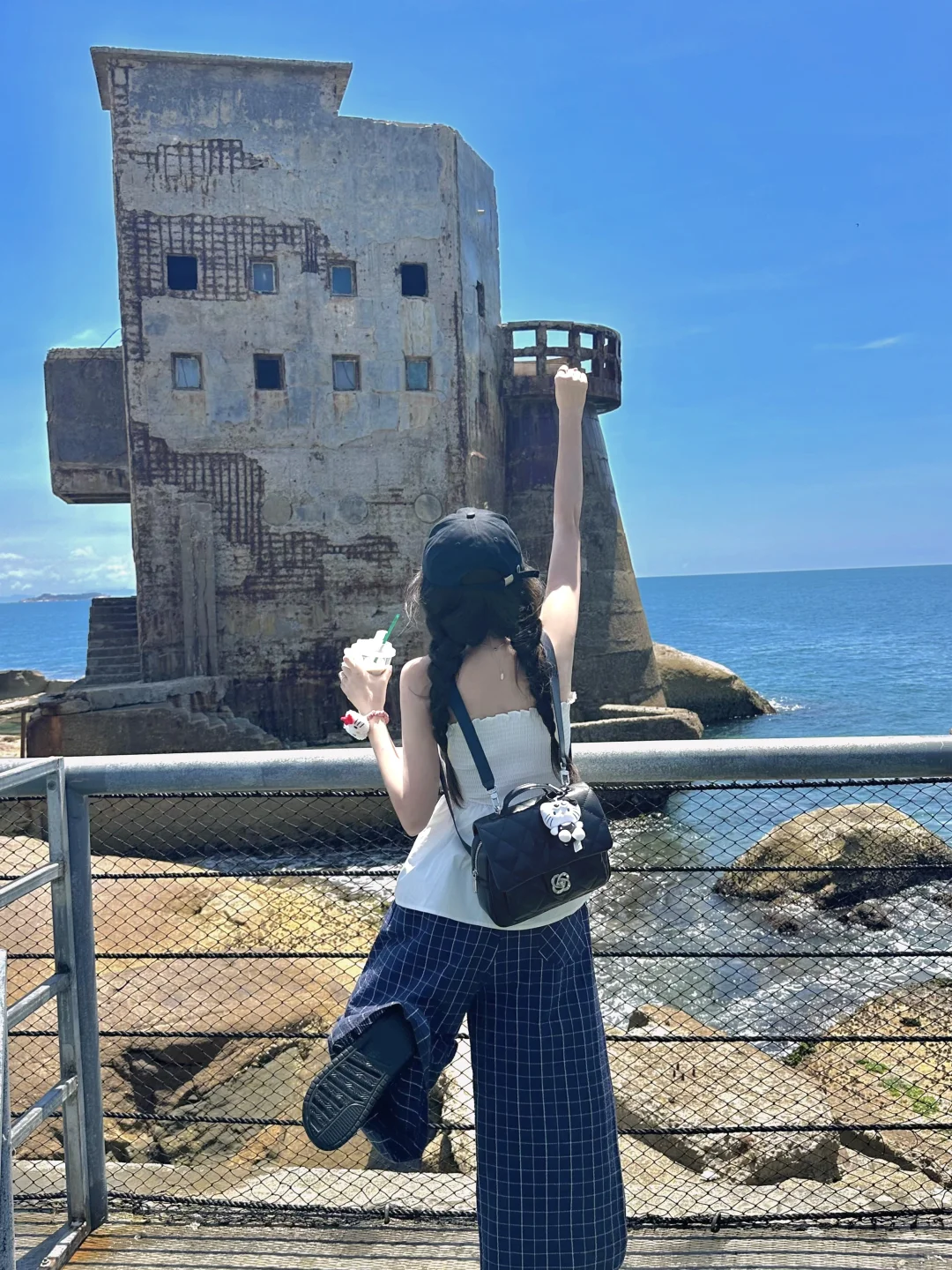 介于jennie和rose之间