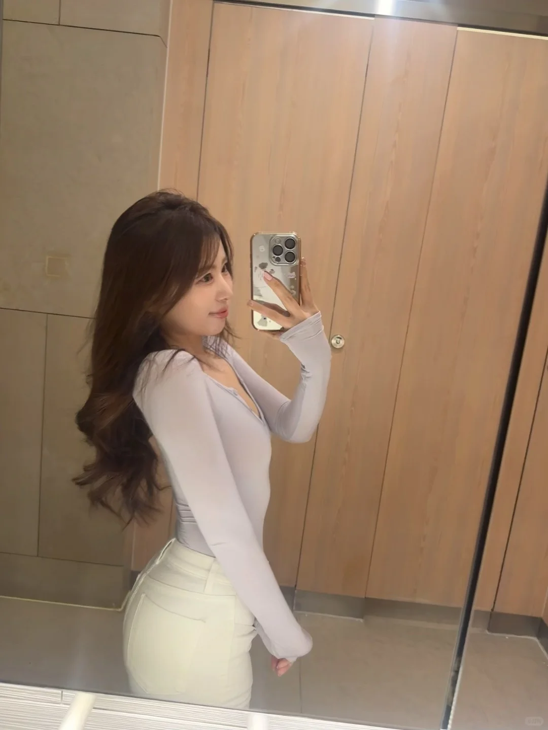 精致感穿搭get！显身材还温柔，纯欲到犯规