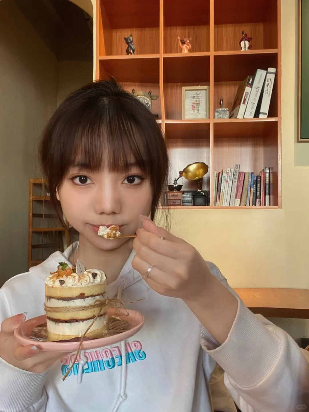 好温柔！Angelababy嫩模时期全包眼线拿捏