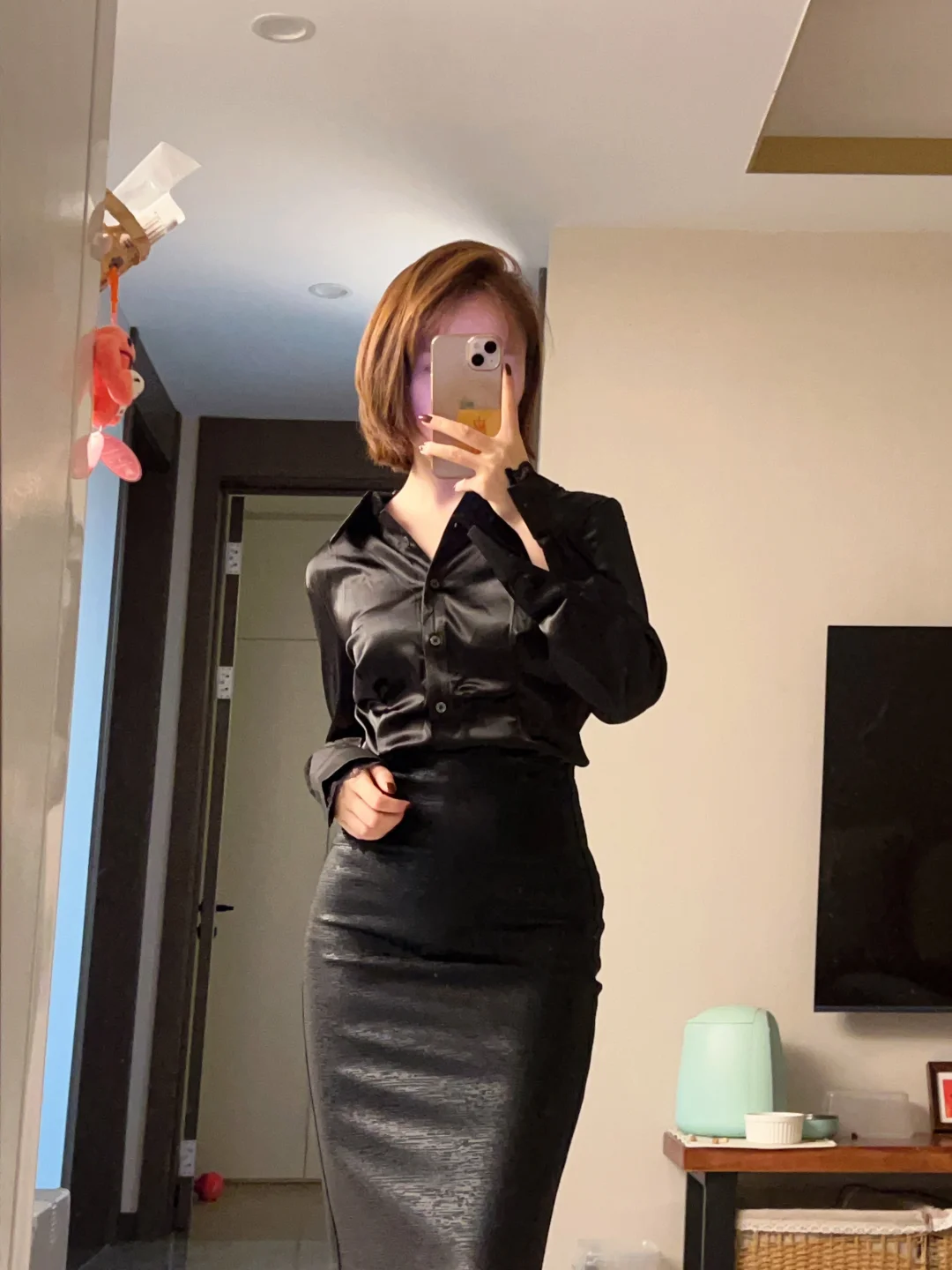 熟女风你崛起吧，包臀皮裙我真的遭不住了。