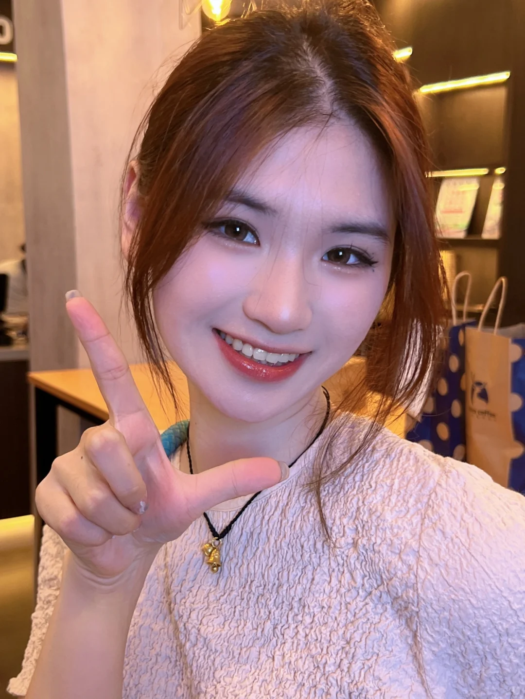 悟到ab嫩模妆啦