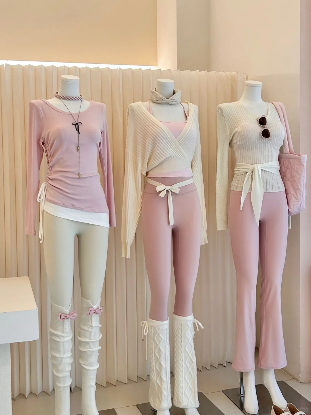 💭◝｡🎀⋆°🎧ྀི.⋆ 喜欢粉粉的瑜伽服穿搭