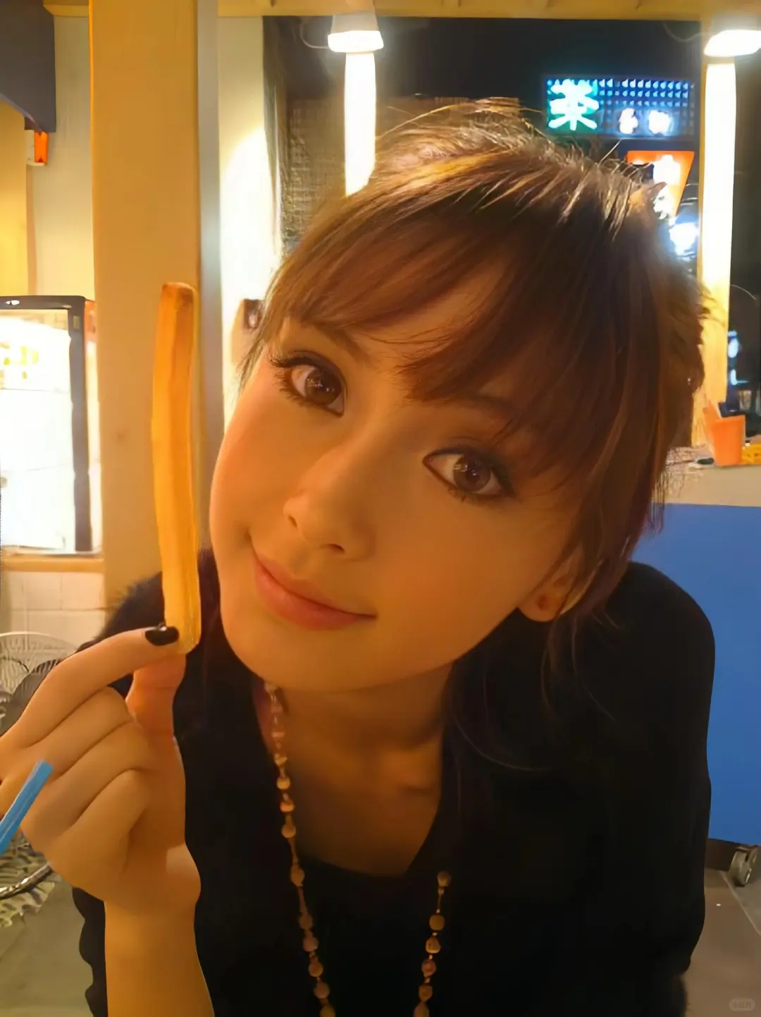 早期ab简直混血芭比野生建模脸天花板!