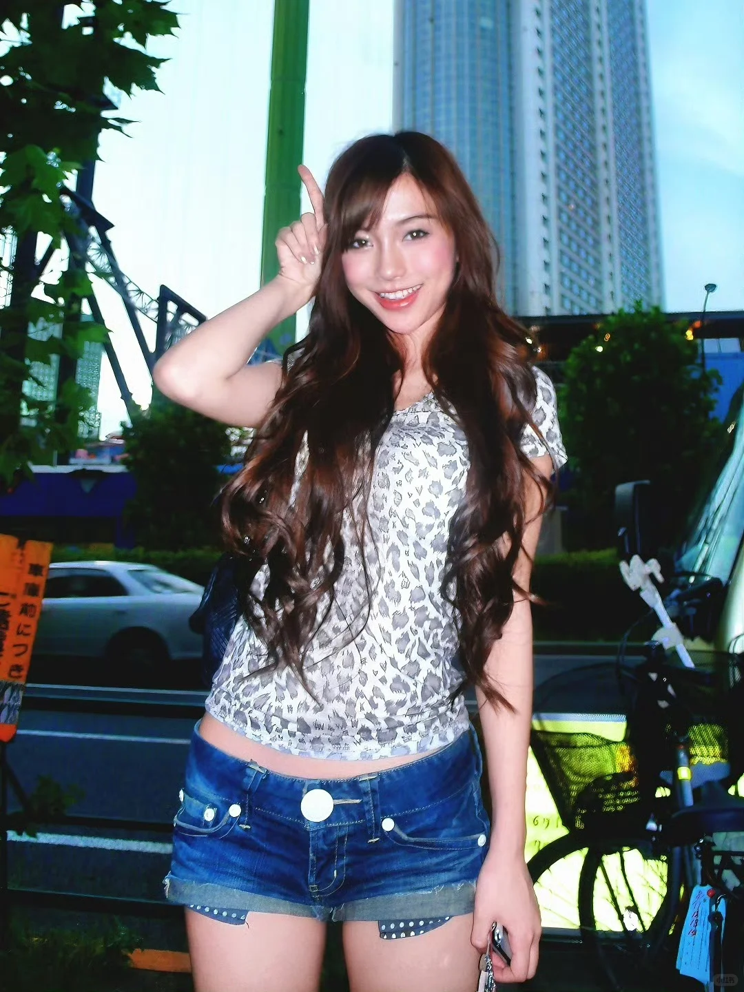 早期ab简直混血芭比野生建模脸天花板!