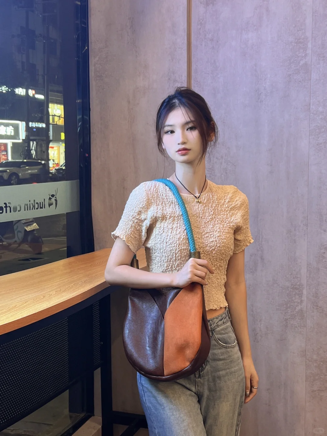 悟到ab嫩模妆啦