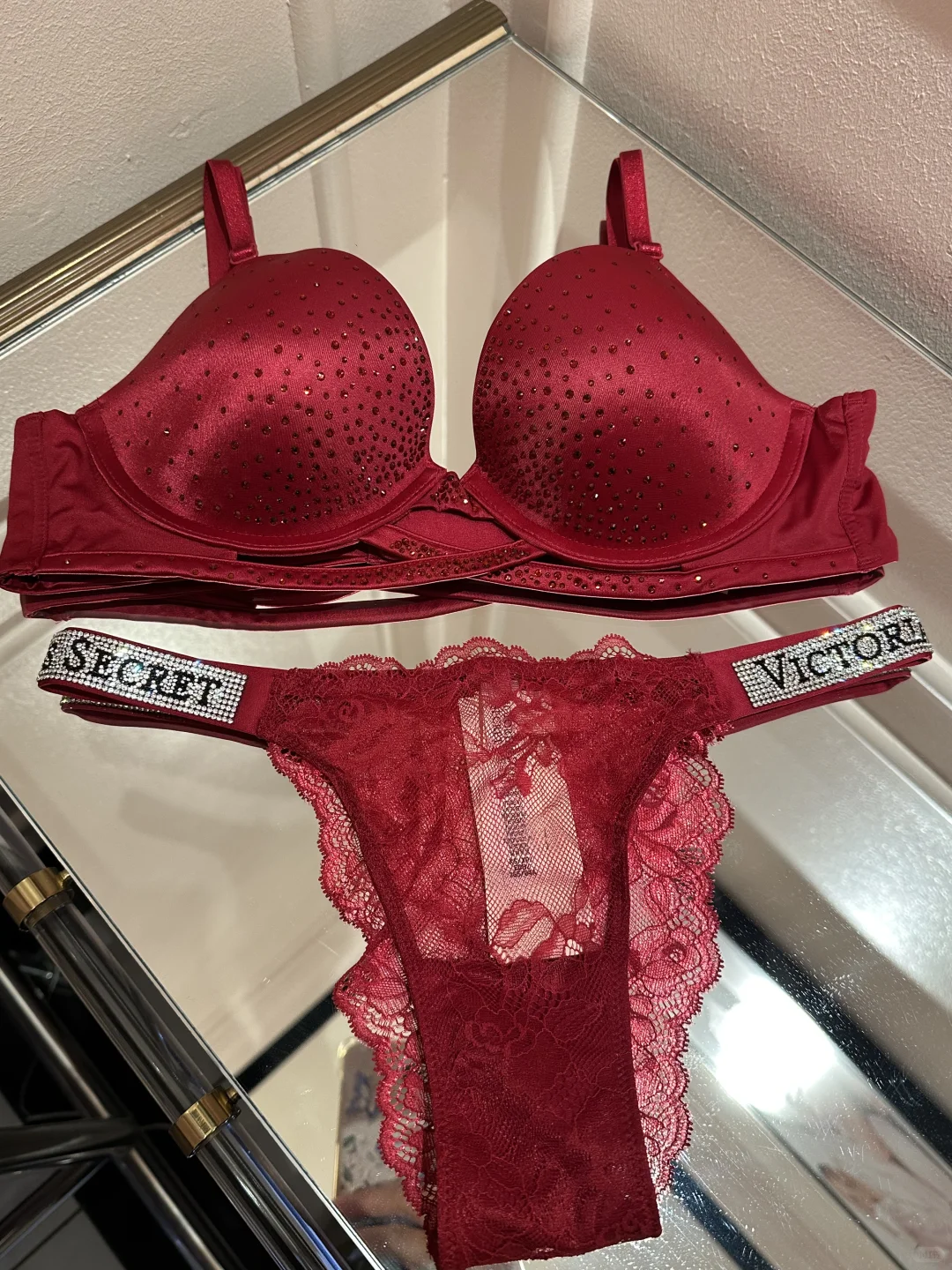 粉嫩🌸很难不让人注意到😆