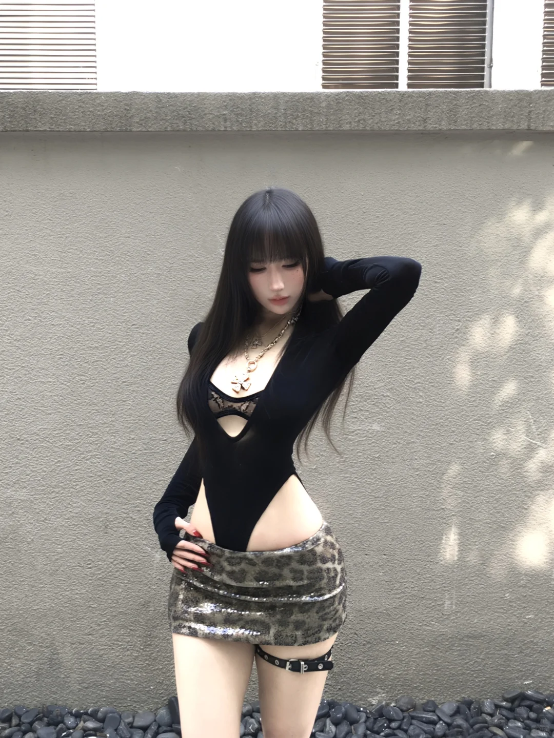 Leopard print, sequins and black lace