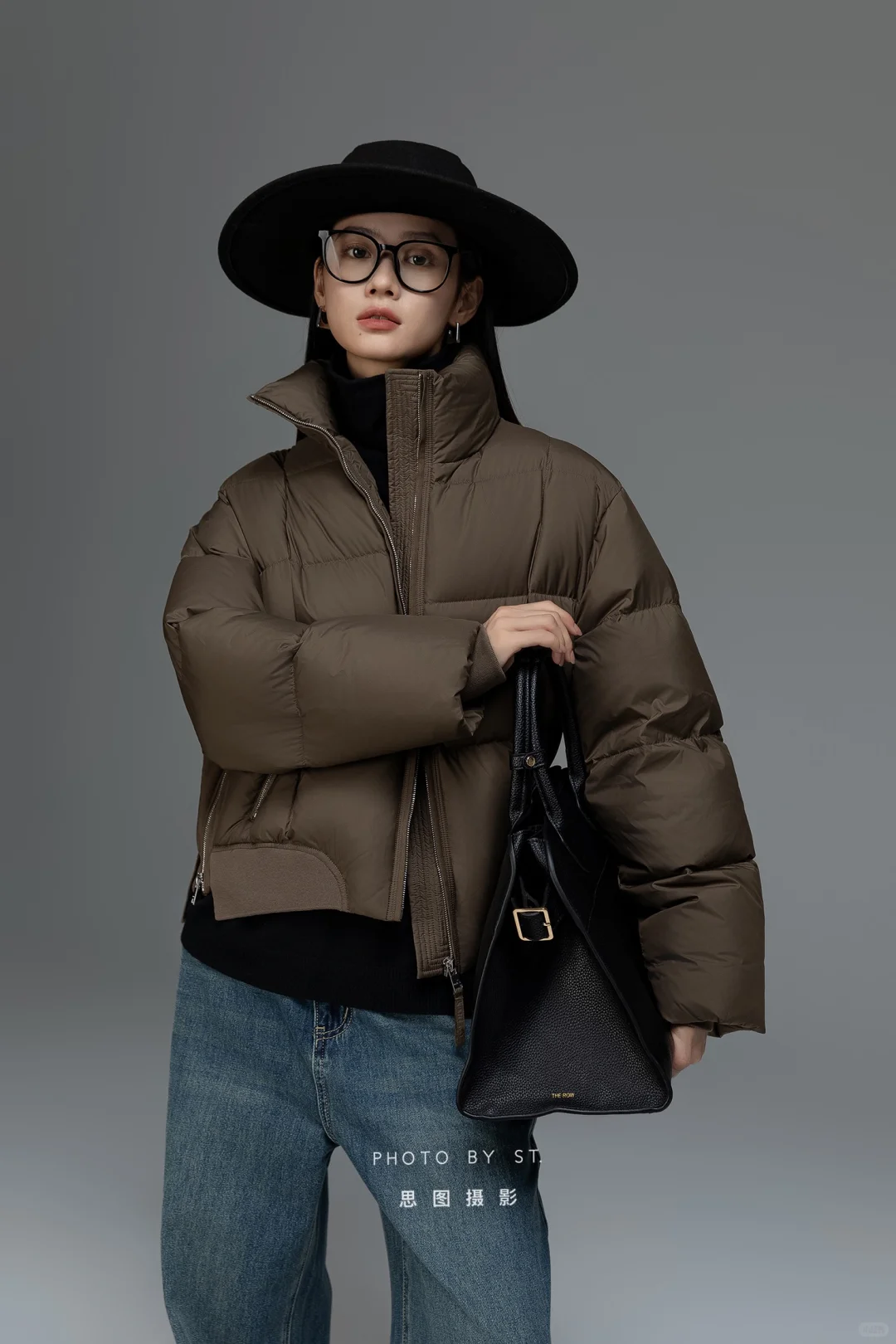 羽绒服拍摄｜棚拍 高辨识度女模