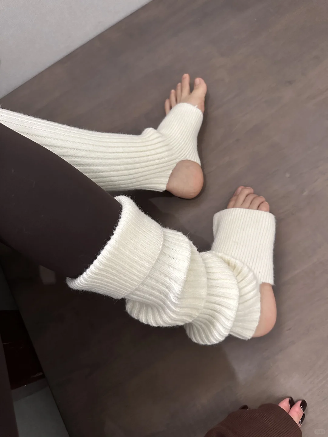 瑜伽裤➕袜套 运动打卡不动脑的穿搭方式！