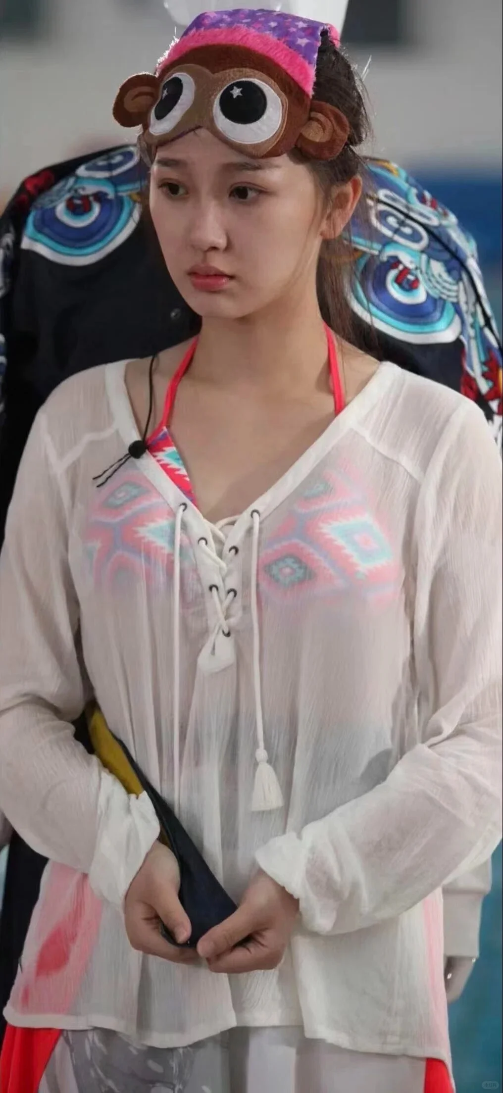 虞书欣早期泳装生图，可爱都是从小开始的。