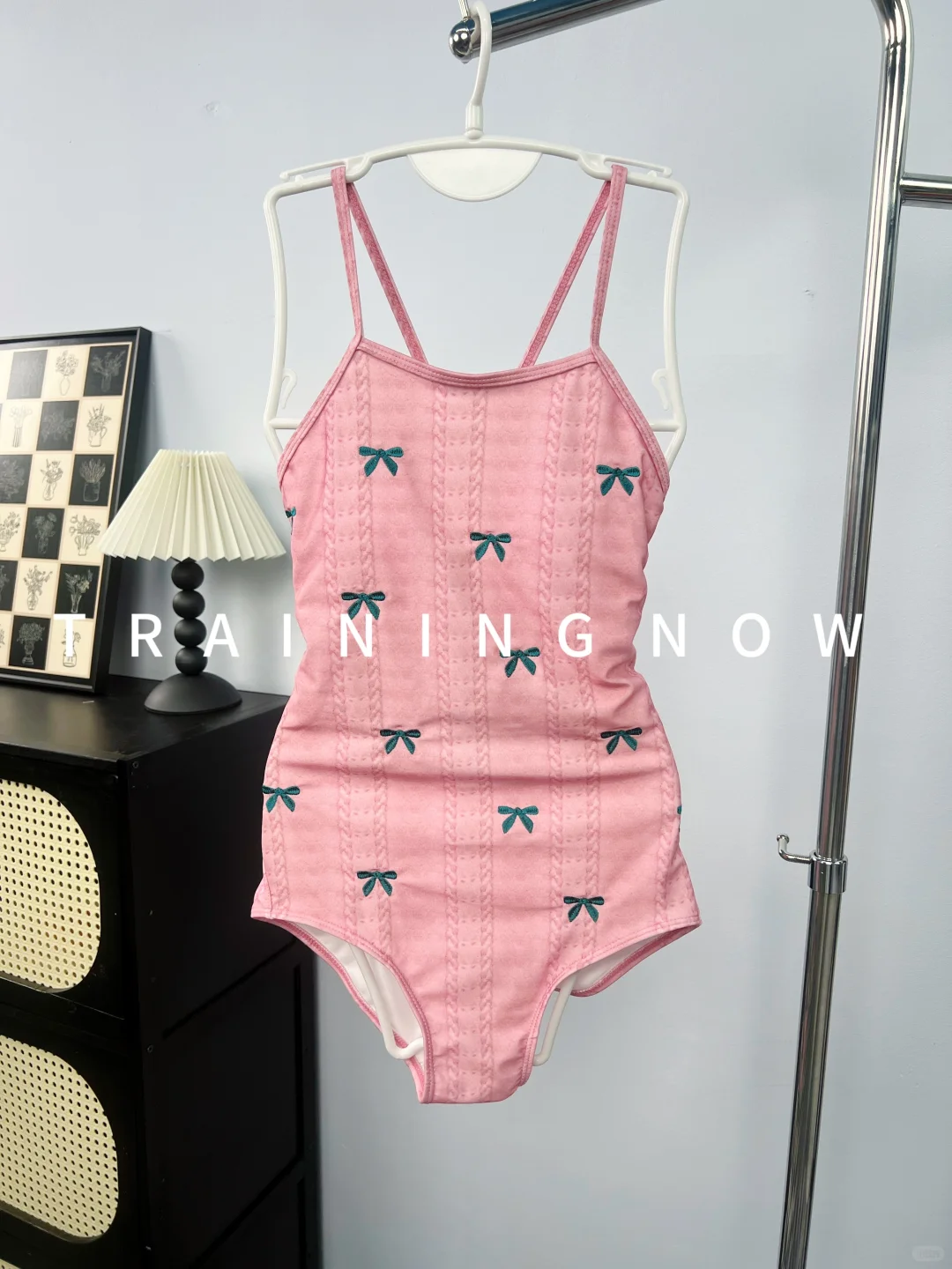 甜度超标的粉色竞速泳衣👙