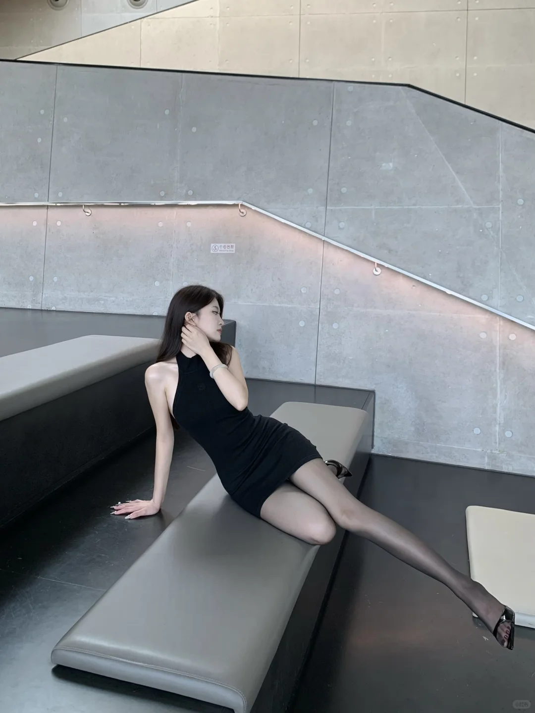 成都陪拍🔍御姐四宫格get 黑裙辣妹