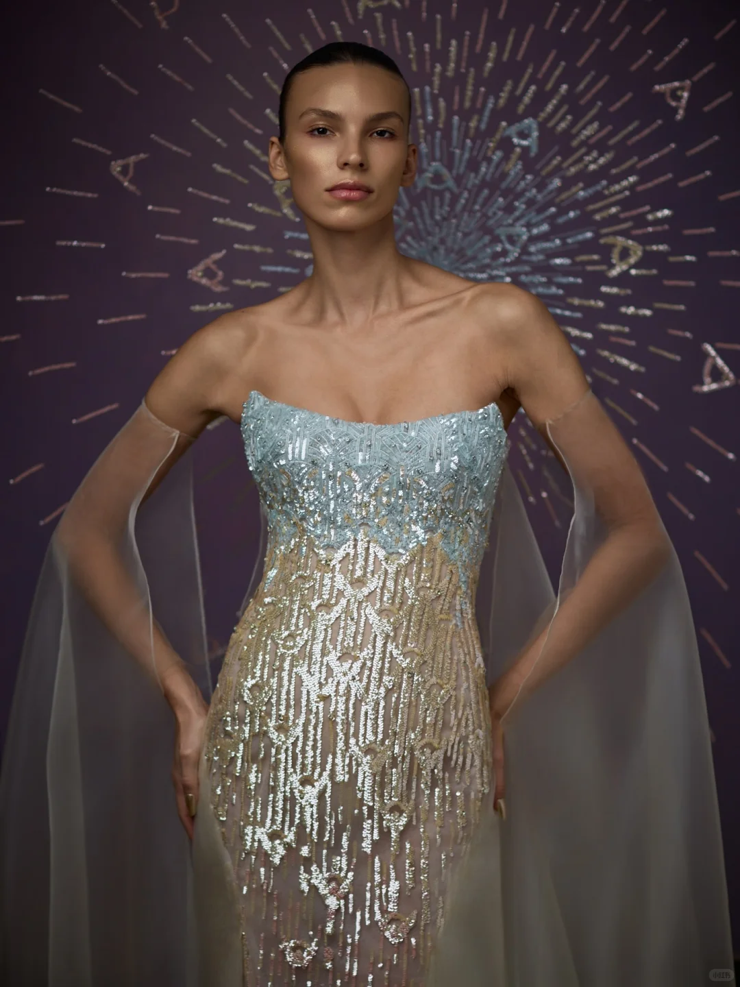 Ines di Santo联手《Wicked》推出礼服系列🪄