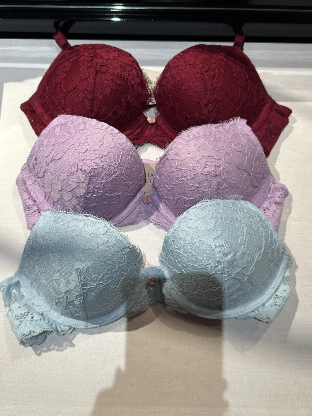 维密 俏皮款蕾丝也不错🩵