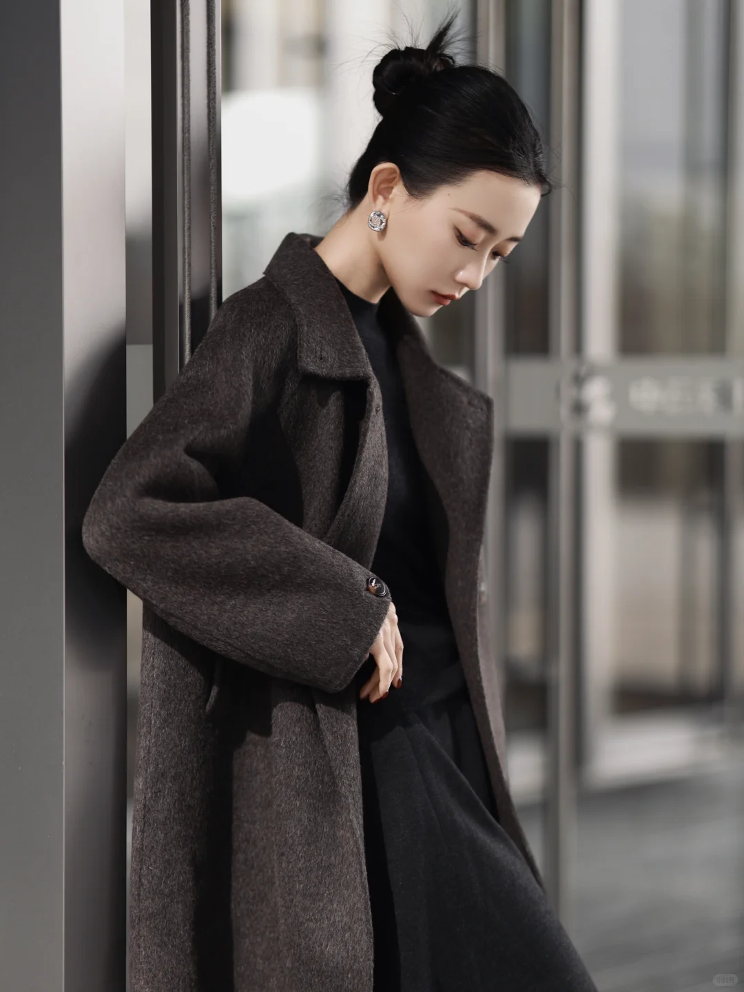 “温柔中带着酷飒的黑”