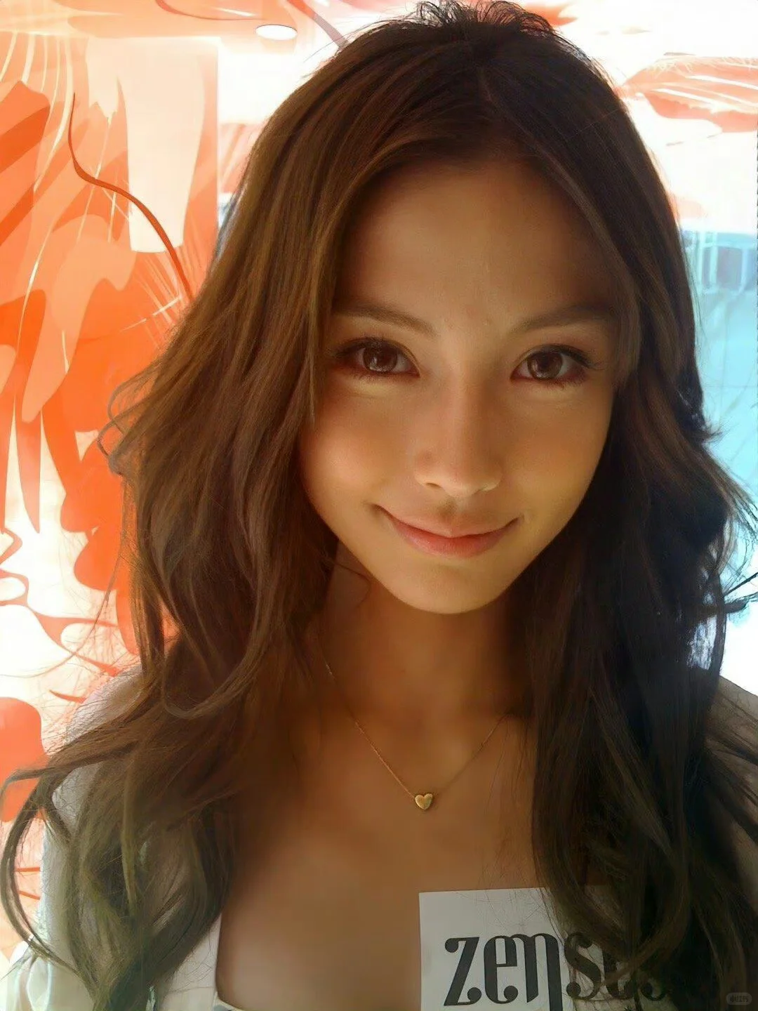 早期ab简直混血芭比野生建模脸天花板!