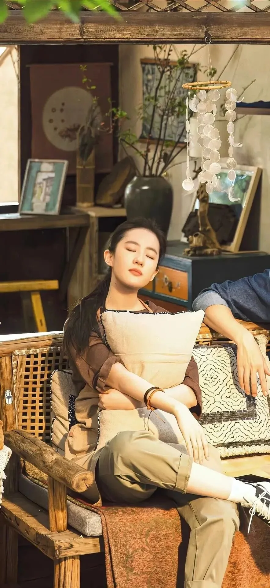 手机壁纸神仙姐姐全屏手机壁纸