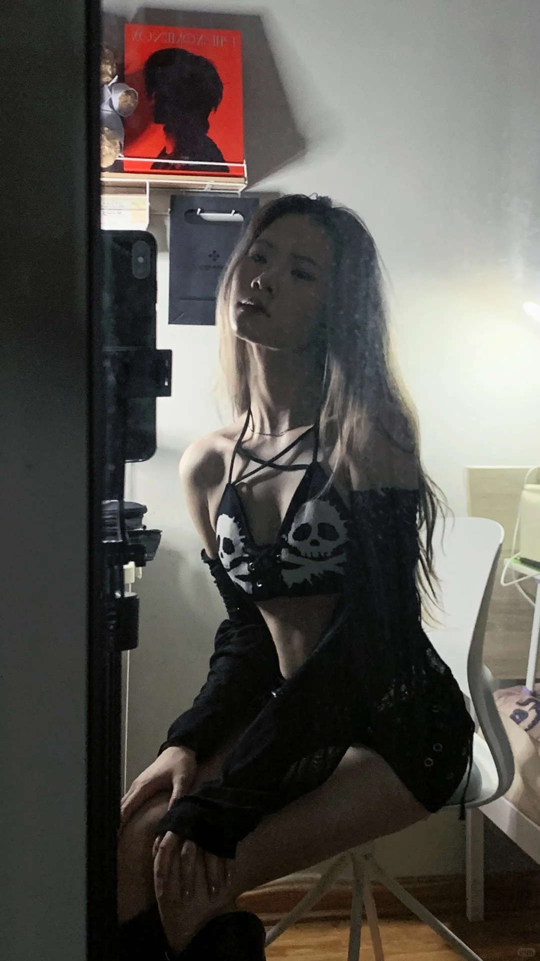 弟弟不白看，帮姐点赞！