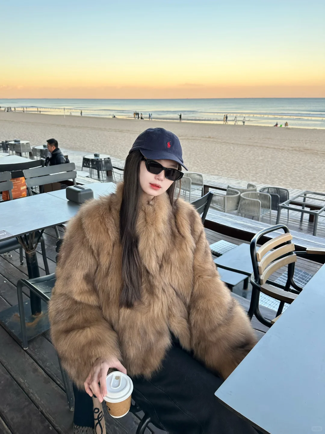 170 125斤微胖穿搭｜冬天的海边咖啡☕️