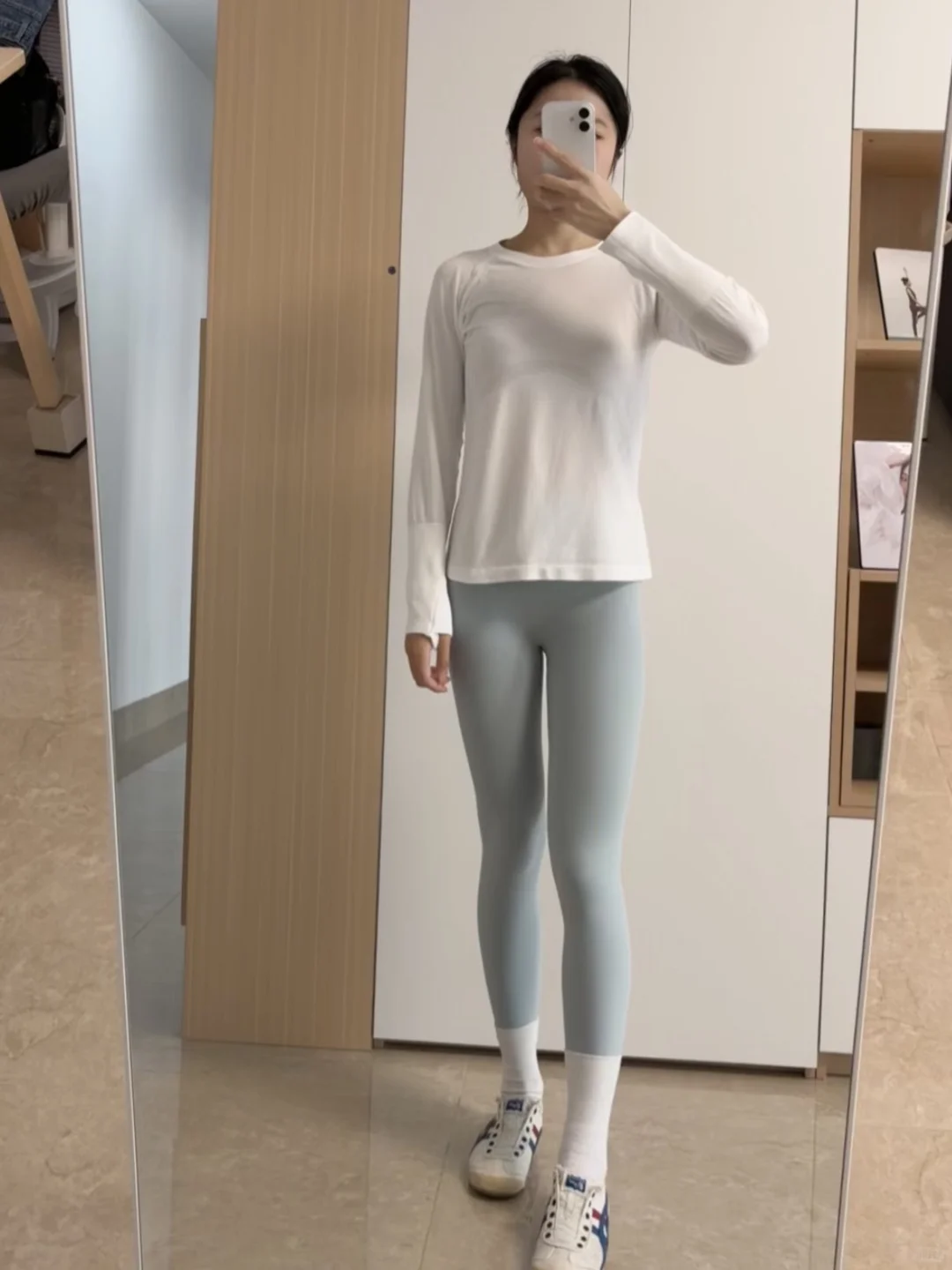 vocal穿上后这件瑜伽服，再见👋lulu！