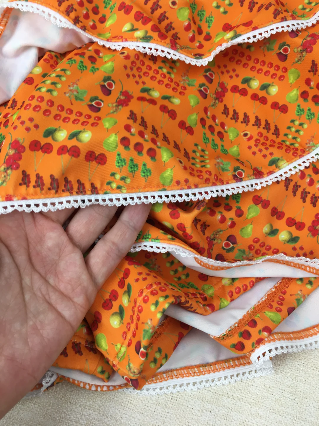 三亚OOTD🏖亮色泳衣和海边🌊真的很搭👍