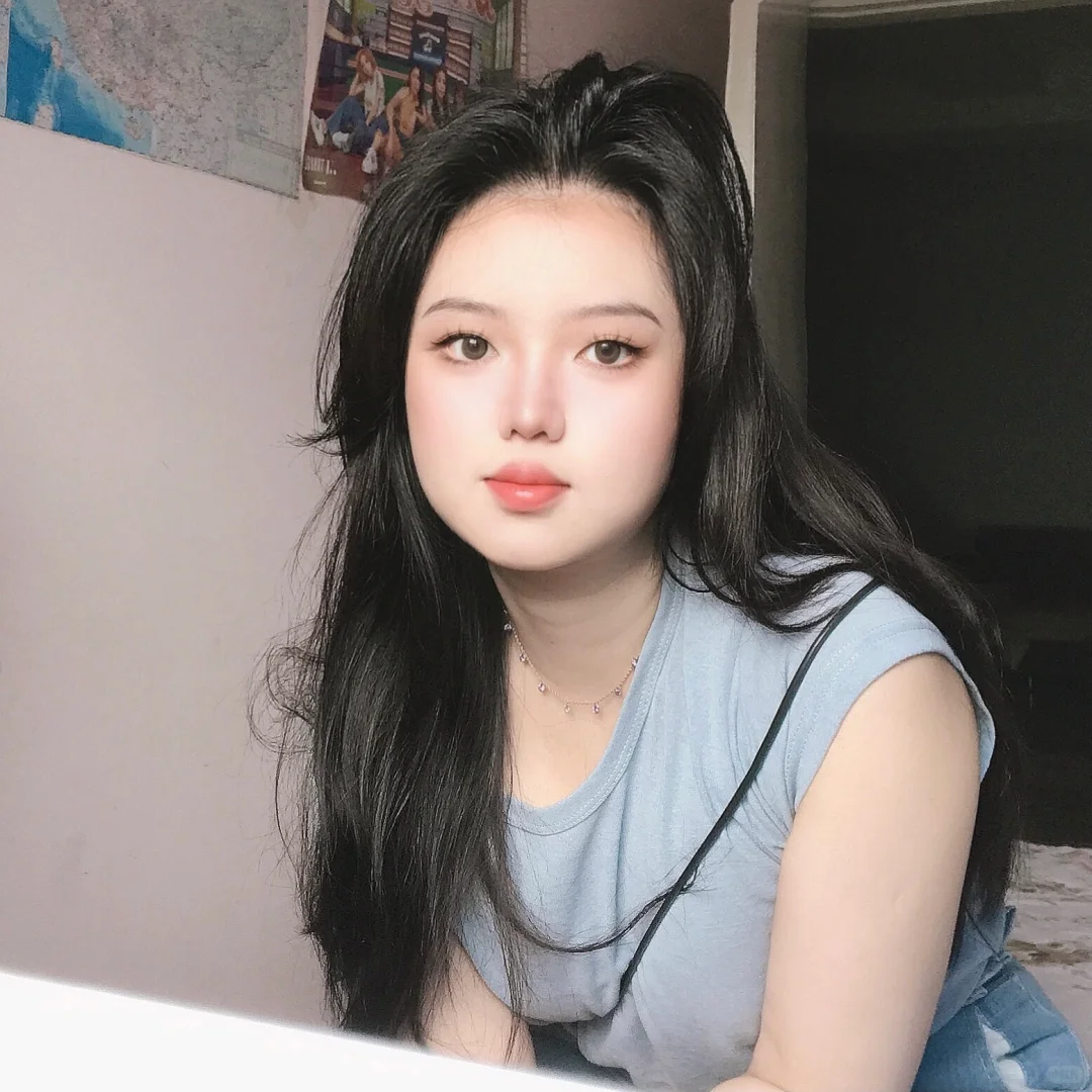 嫩模仿妆｜全包眼线