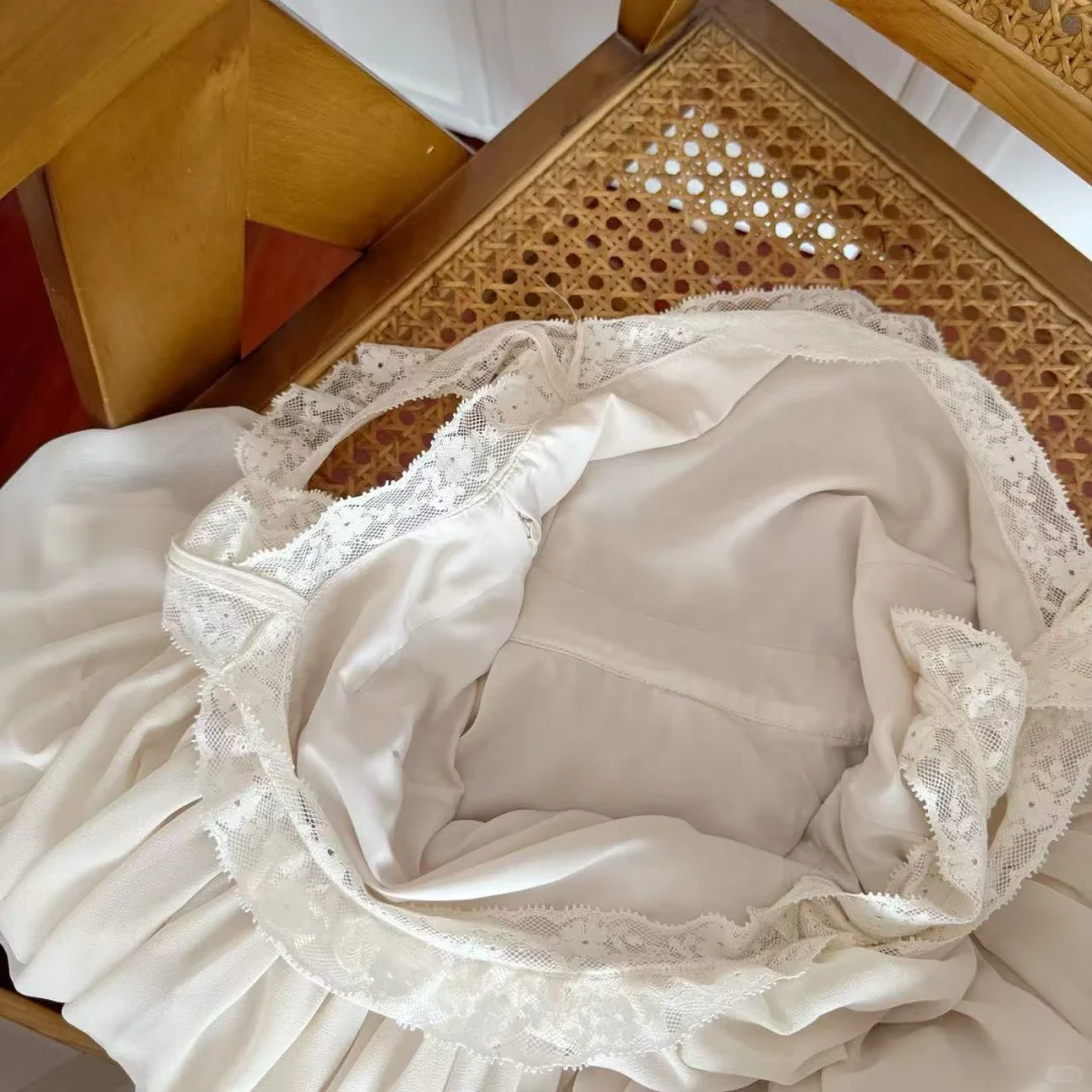 NAOAO 娇娇尤物 2025年夏季收腰蕾丝拼接花