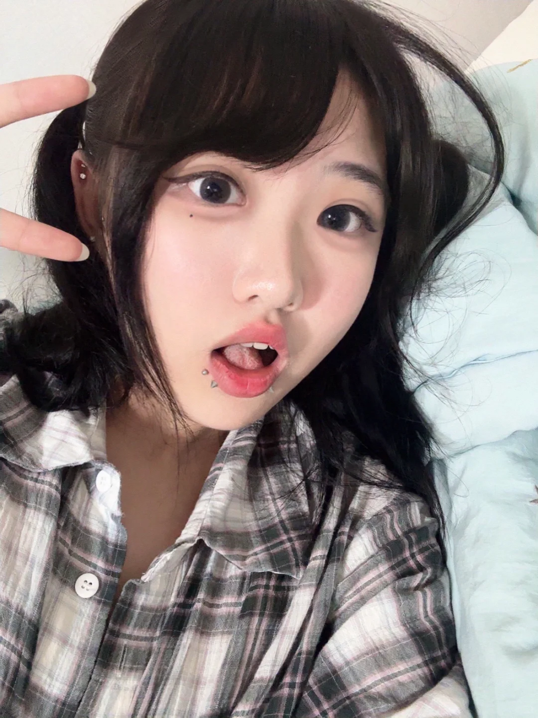 萌妹穿孔叫反差！