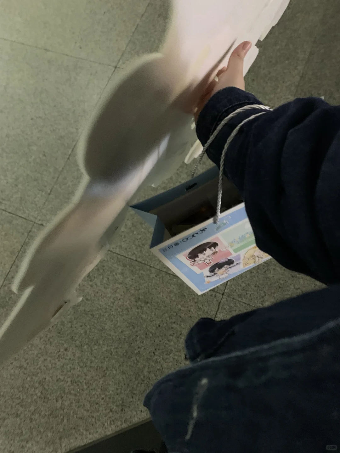 我就这样抱着温词回家！🏃🏃