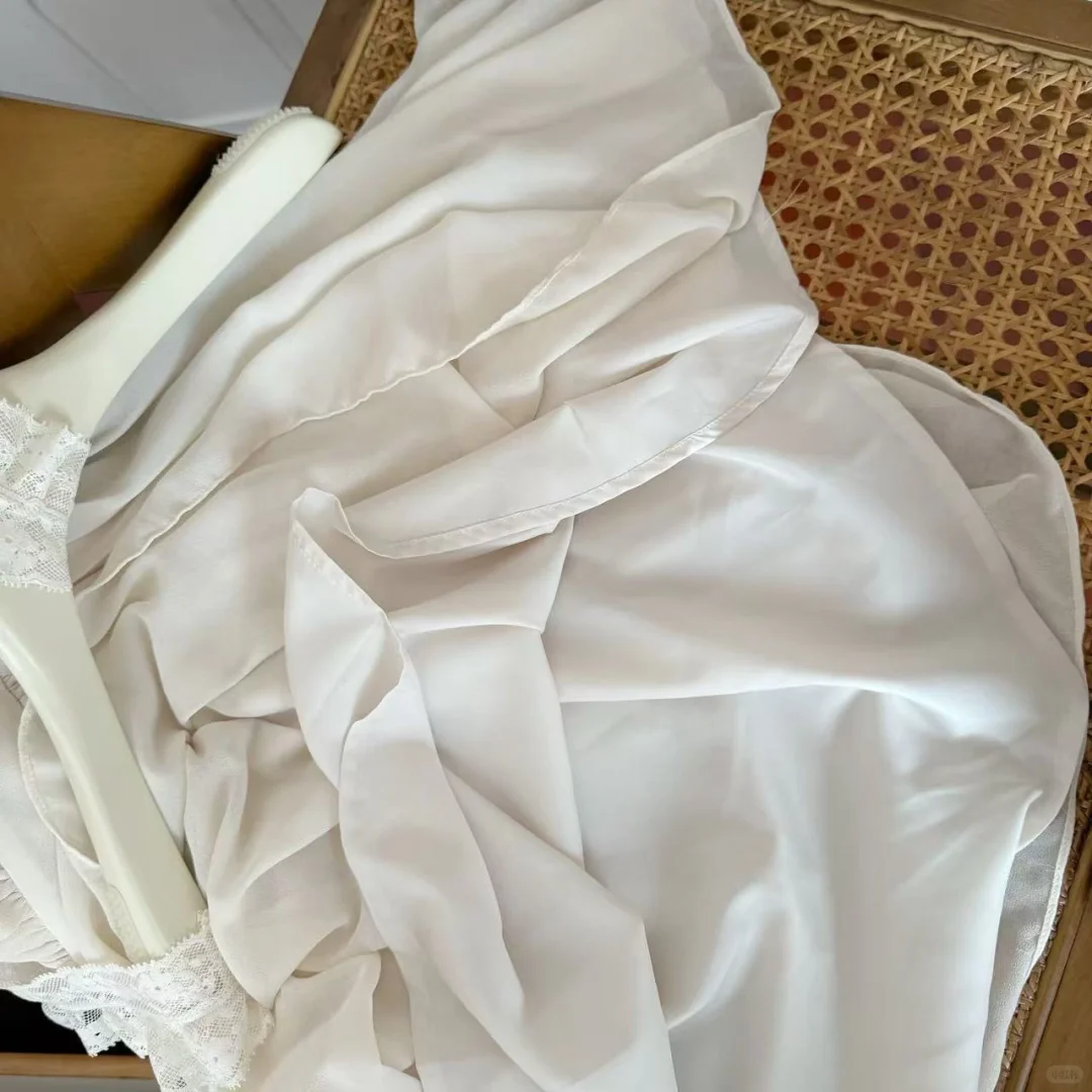 NAOAO 娇娇尤物 2025年夏季收腰蕾丝拼接花