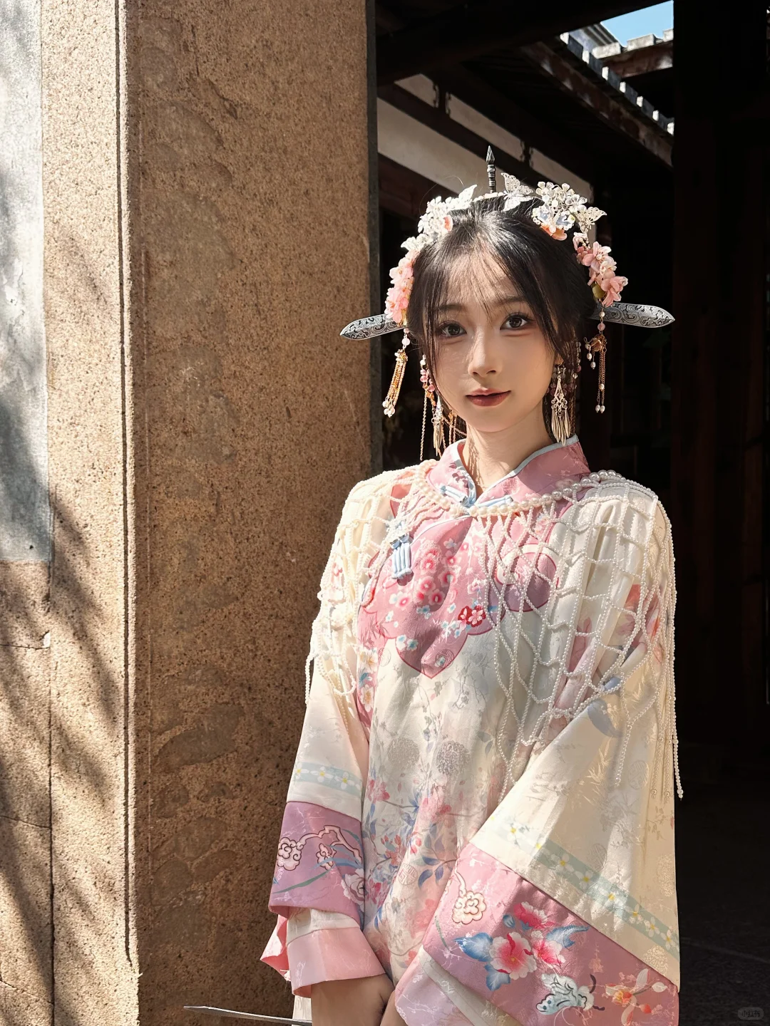 是娇艳的花也是飒气的剑🗡️