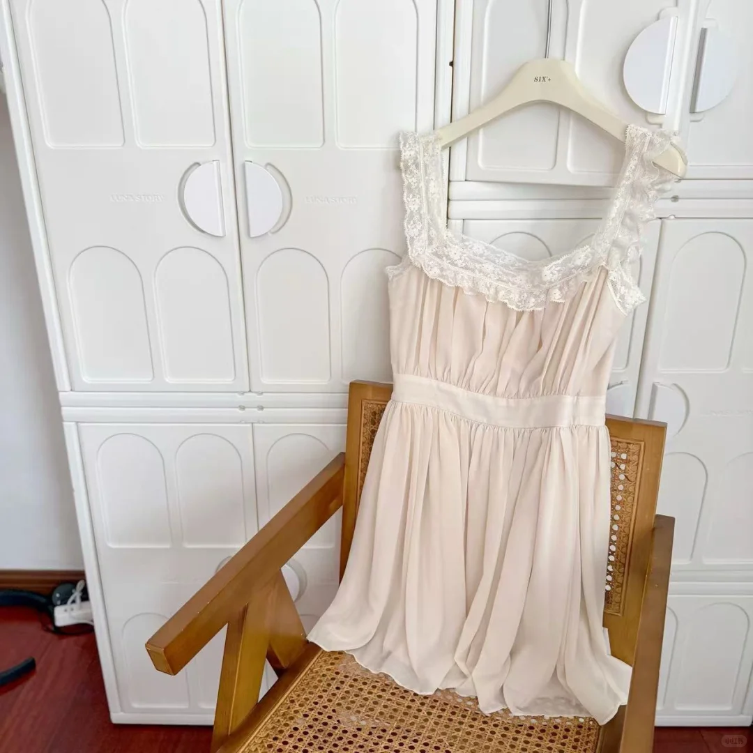 NAOAO 娇娇尤物 2025年夏季收腰蕾丝拼接花