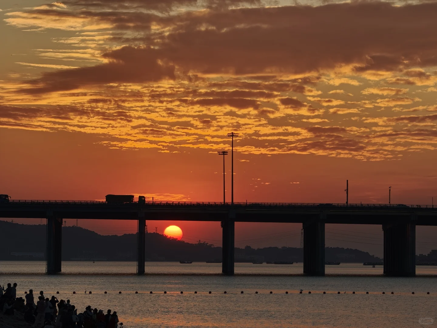 秋日里的咸蛋黄🌇