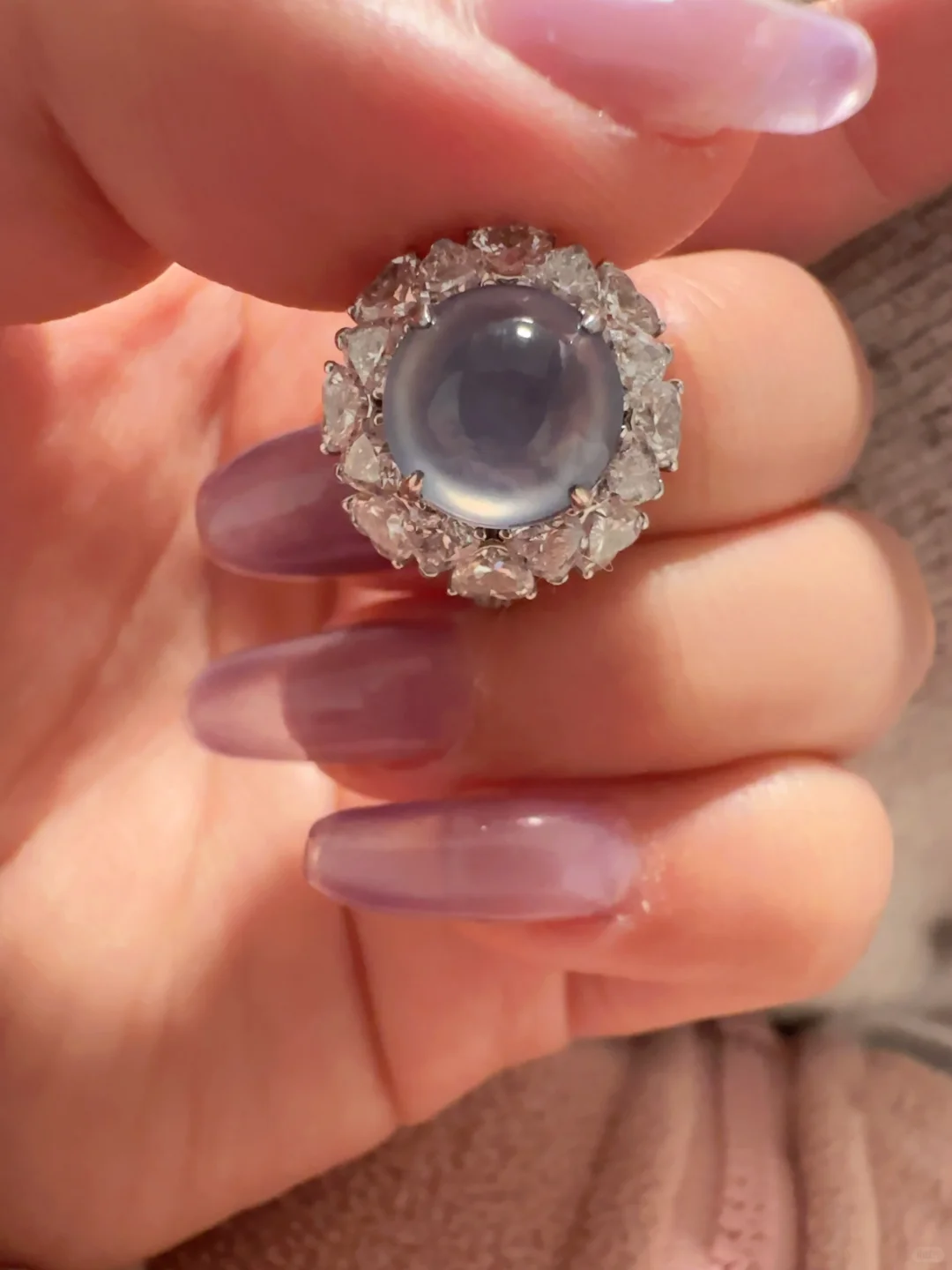 分享一下我那娇艳动人冰紫翡戒指！