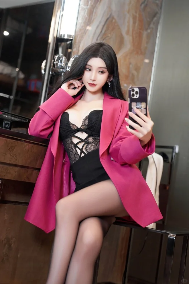 周于希🫧美腿黑丝[尤物]