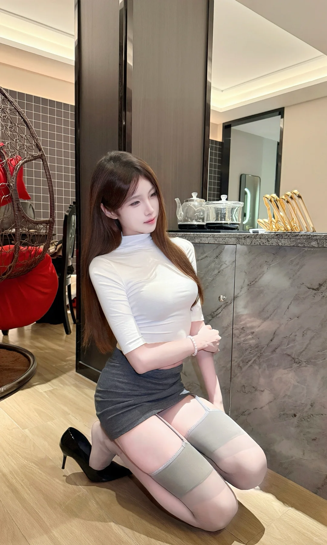 敢对别人摇尾巴就掐s你