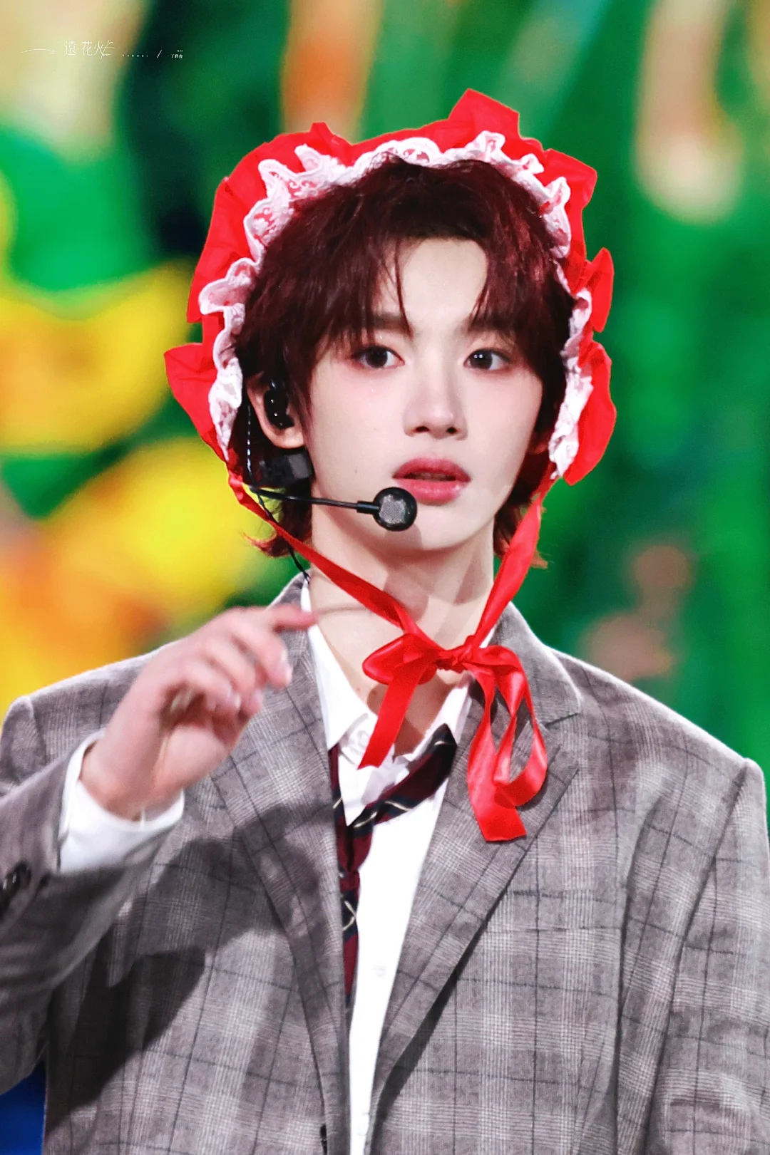 11.22｜鑫鑫六周年演唱会壁纸（上）