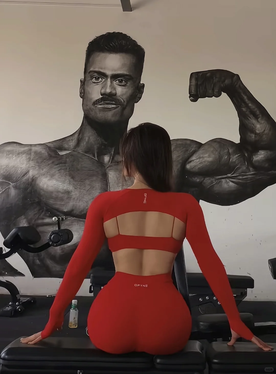 红色娇艳？穿的就是红色！